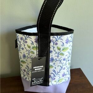 Scout Drinking Buddy Wine Tote with Floral Design